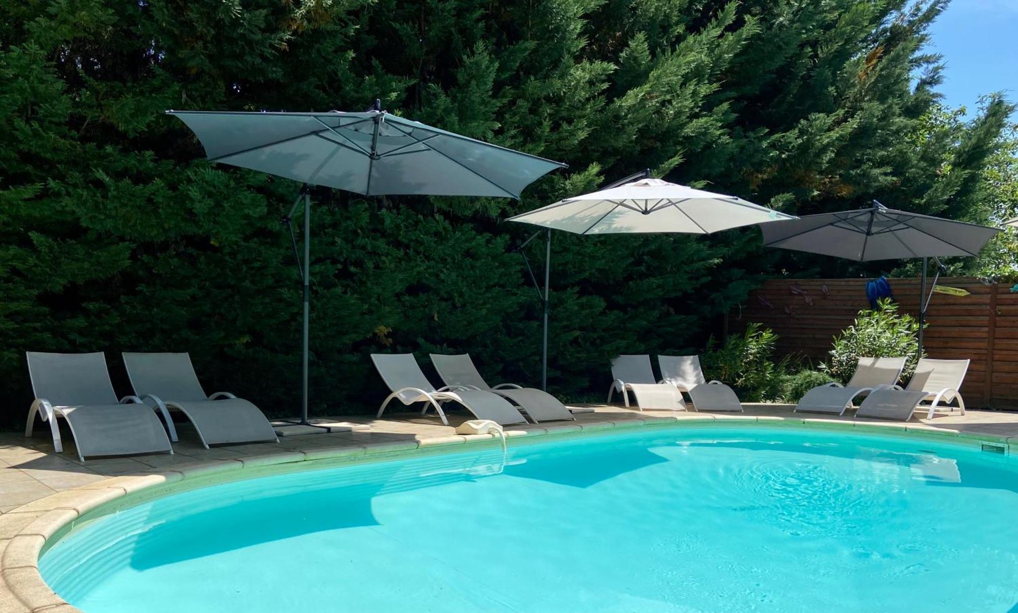 Le Cocon Boheme - Maison Climatisee Au Coeur De Sarlat - Parking - Piscine Chauffee - Spa Et Massages Exterior foto