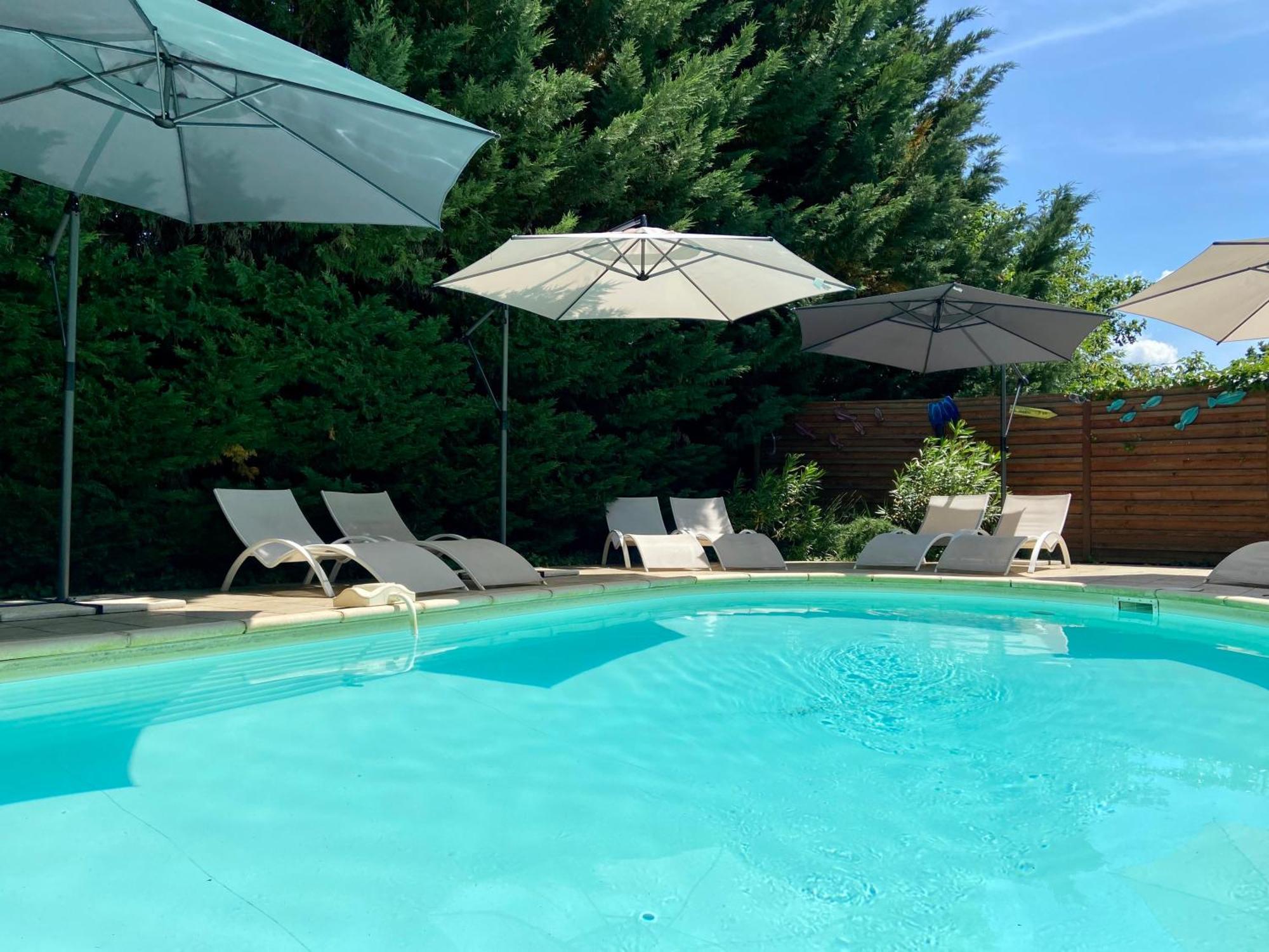 Le Cocon Boheme - Maison Climatisee Au Coeur De Sarlat - Parking - Piscine Chauffee - Spa Et Massages Exterior foto